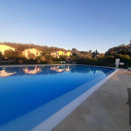 דירות Calmasino Residenza Palmira Bardolino מראה חיצוני תמונה